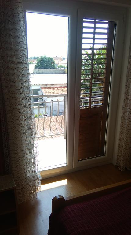 Apartments Angela Biograd Na Moru Exterior photo