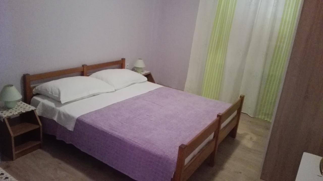 Apartments Angela Biograd Na Moru Exterior photo